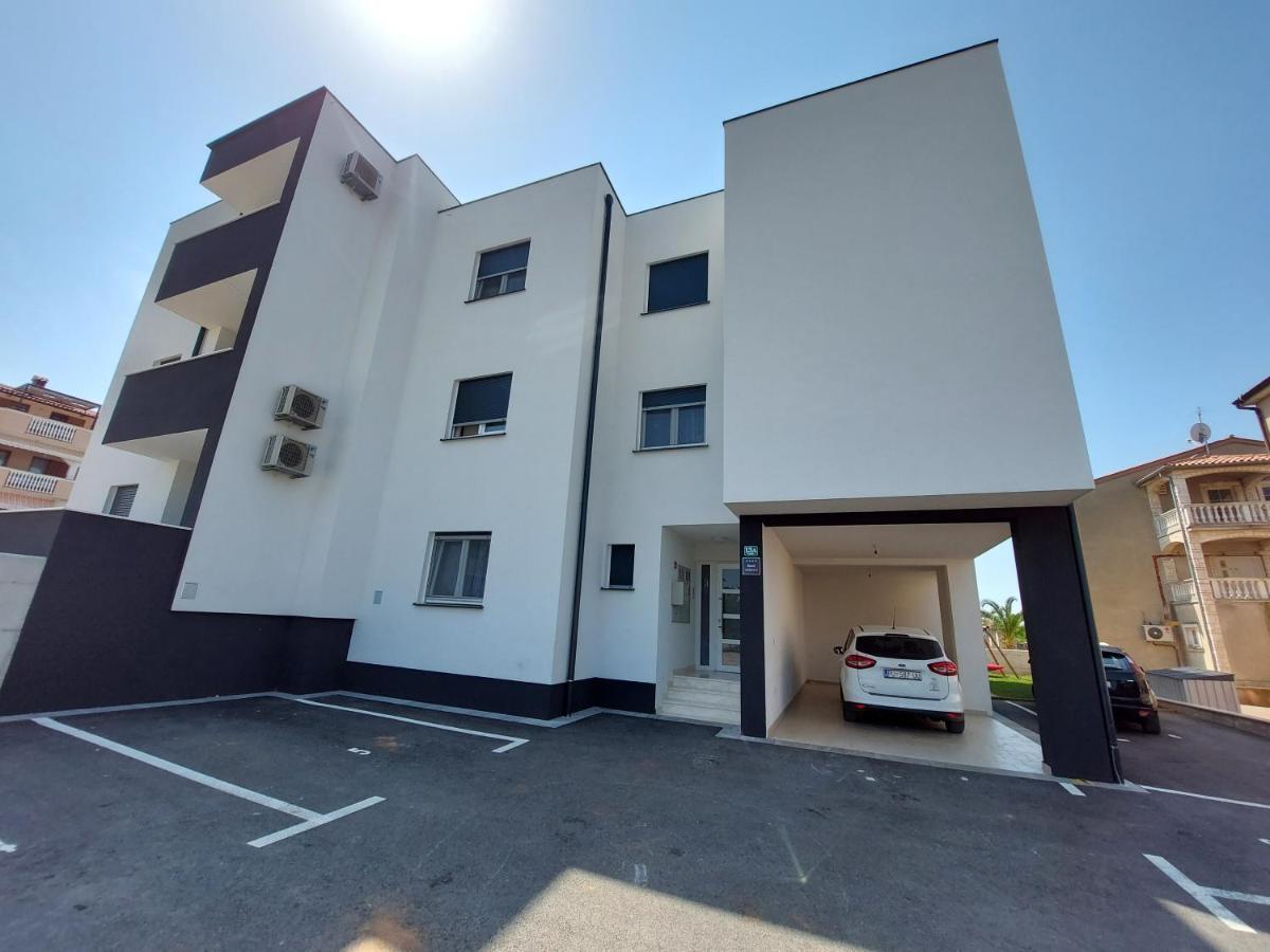 Valux Apartman PUY Exterior foto