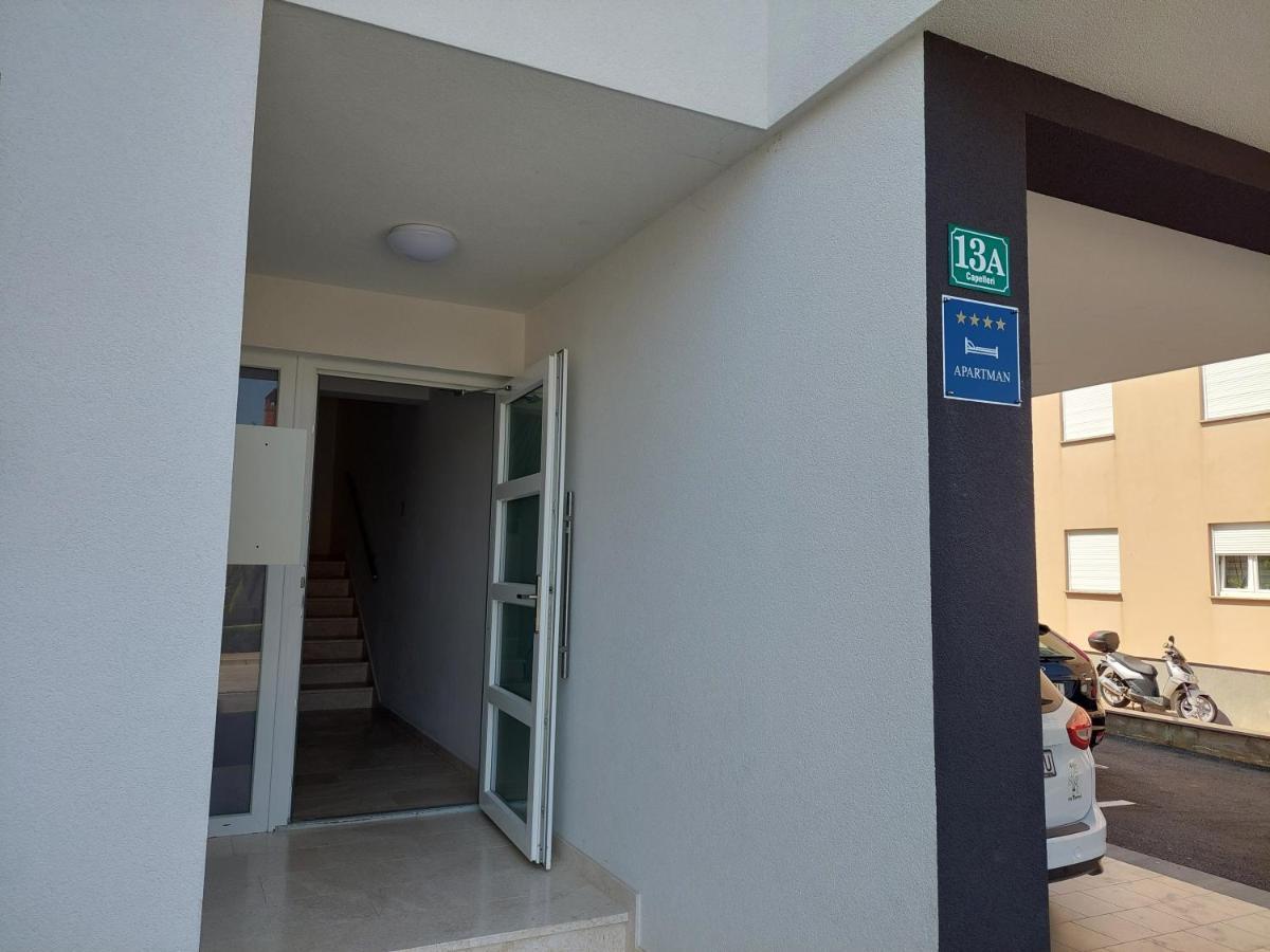 Valux Apartman PUY Exterior foto