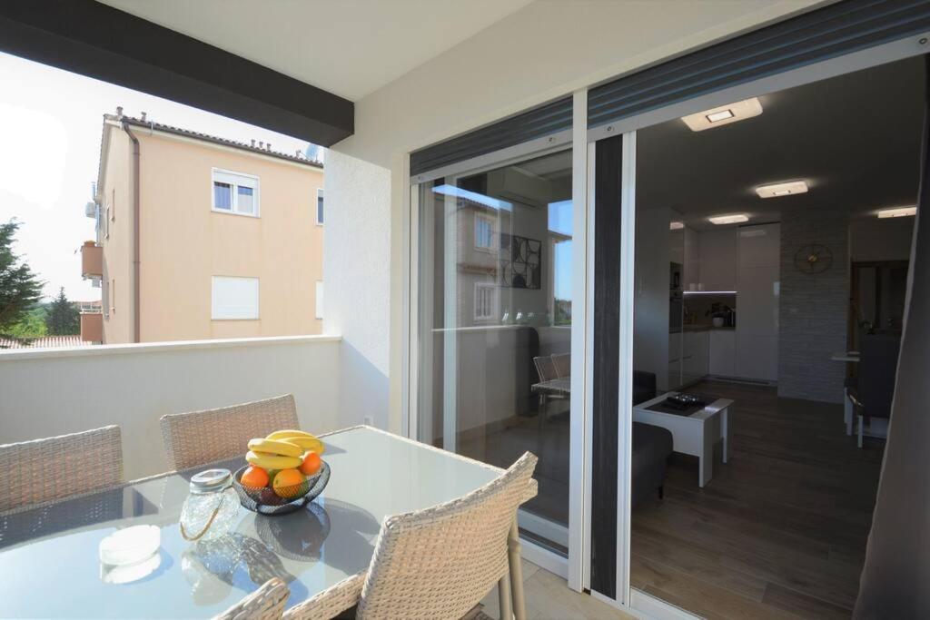 Valux Apartman PUY Exterior foto