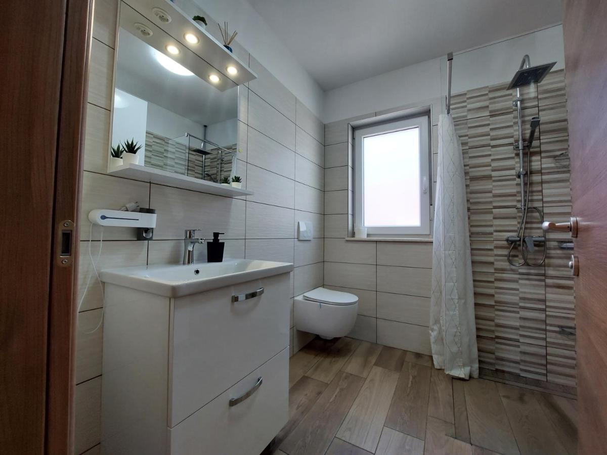 Valux Apartman PUY Exterior foto