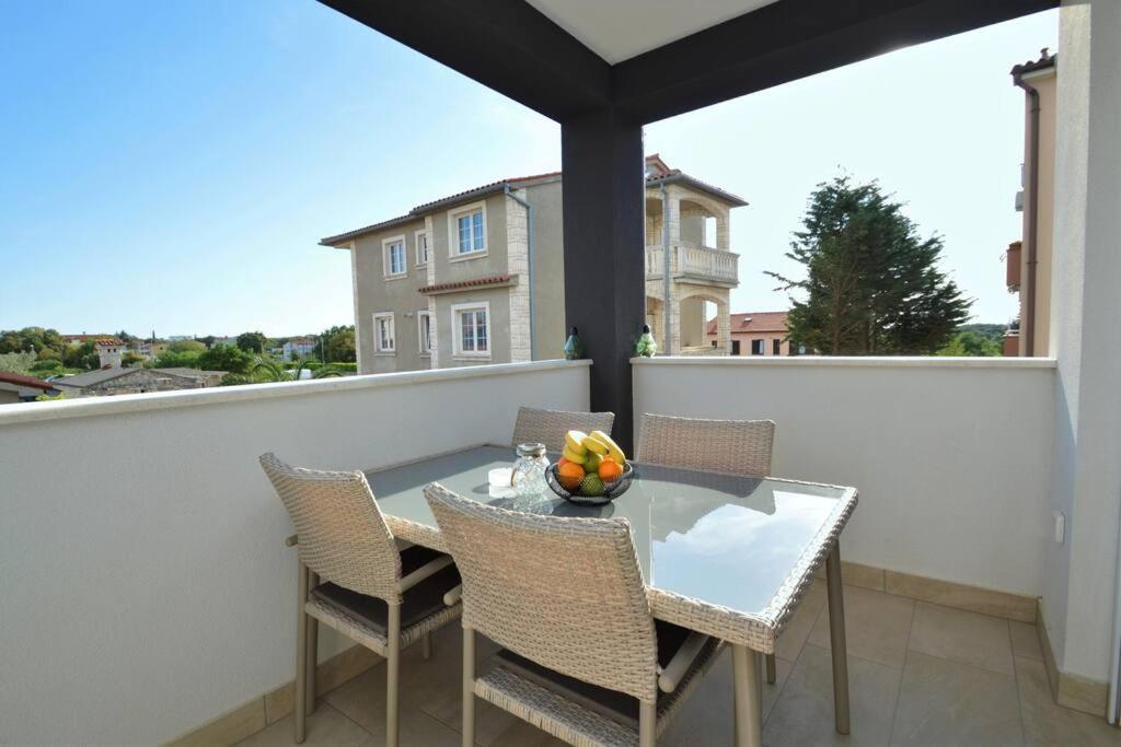 Valux Apartman PUY Exterior foto